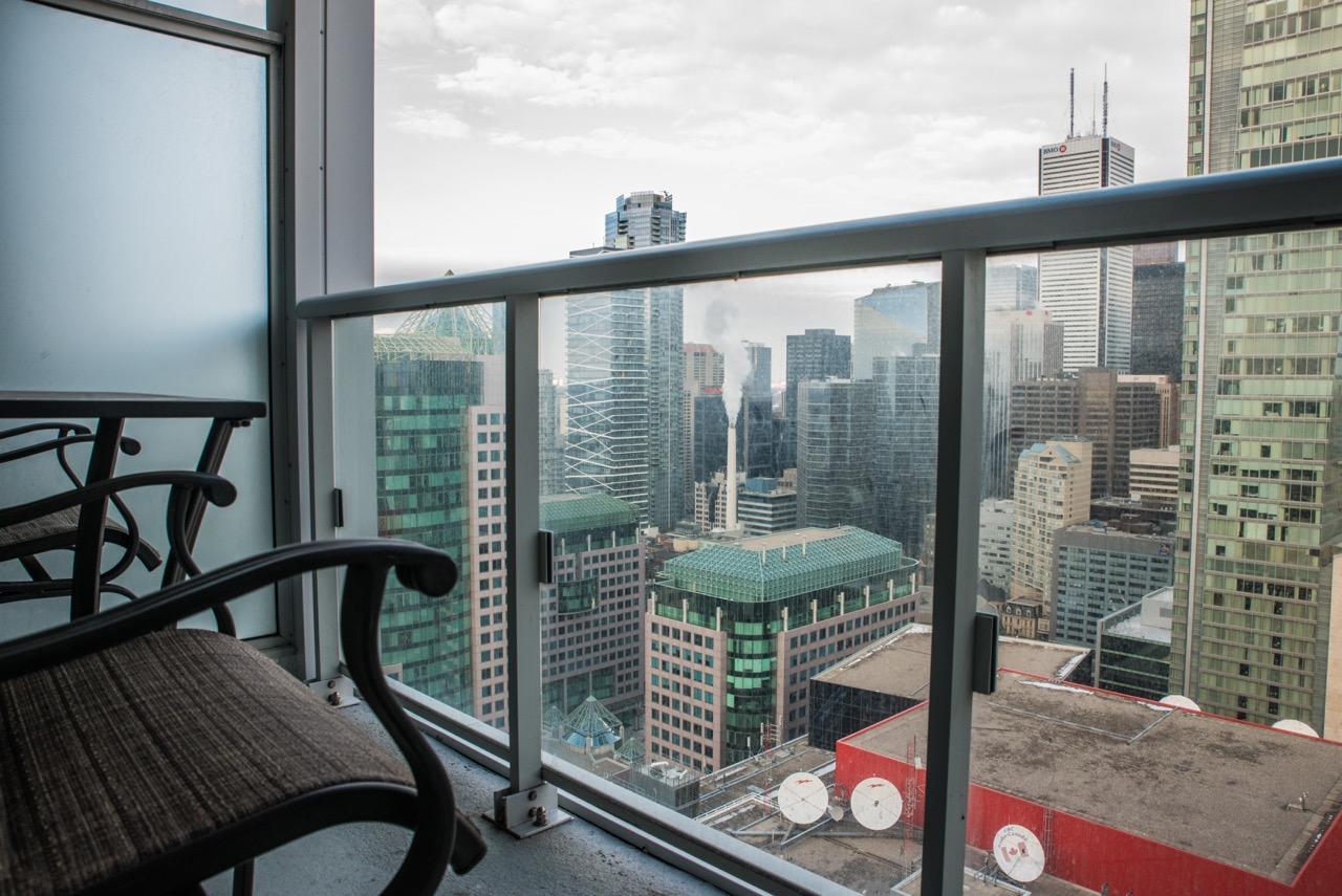 Sarkar Suites - Cn Tower, Mtcc, Rogers Centre Toronto Exterior foto